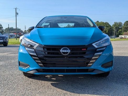 New 2025 Nissan Versa SR w/ Trunk Package image 9