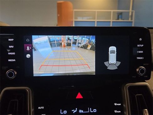 Used 2022 Kia Sorento X-Line EX image 17