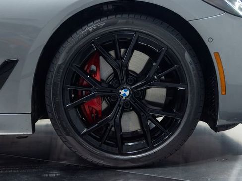 Certified 2023 BMW 540i xDrive w/ M Sport Package image 28