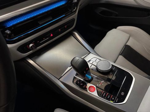 Used 2025 BMW M4 Competition image 50