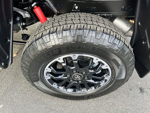 New 2026 Toyota Tundra SR5 AWD/4WD image 26