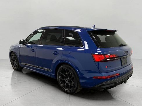 Used 2025 Audi SQ7 Prestige image 9