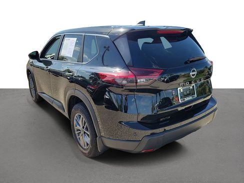 Certified 2026 Nissan Rogue S FWD image 4