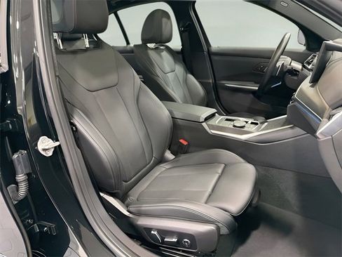 Used 2024 BMW 330i Sedan image 13