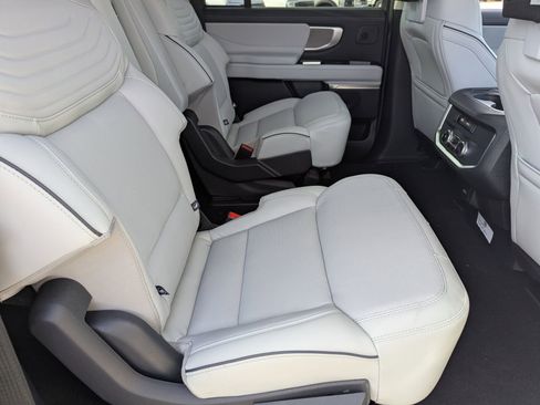 New 2026 Ford Expedition Max Platinum w/ Platinum Ultimate Package image 37