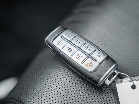 Used 2021 Genesis GV80 3.5T Advanced + image 43