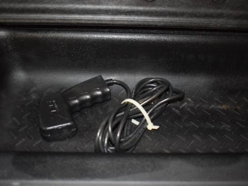 Used 2013 Jeep Wrangler Unlimited Sport image 31