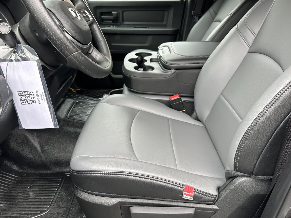 New 2026 RAM 4500 Tradesman w/ Chrome Appearance Group AWD/4WD image 11