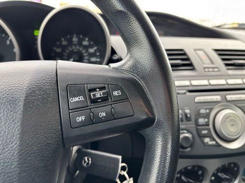 Used 2011 MAZDA MAZDA3 i Touring image 13