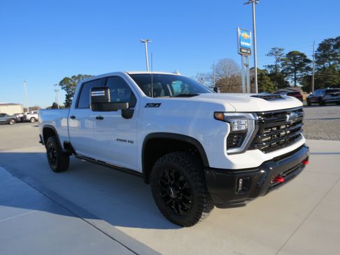 New 2026 Chevrolet Silverado 2500 LTZ w/ Trail Boss Package image 6