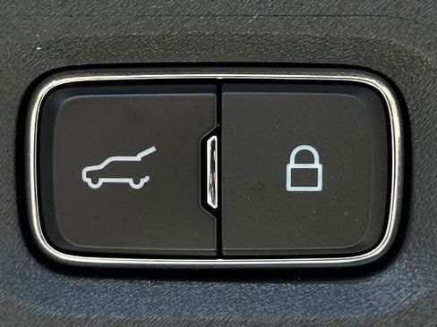 New 2025 Ford Expedition Max Active image 25