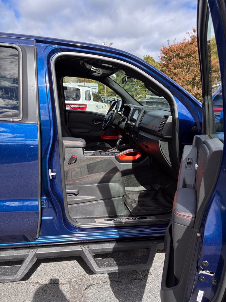 Used 2023 Nissan Frontier PRO-4X w/ Pro Convenience Package AWD/4WD image 20