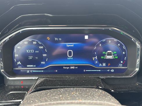 Used 2023 Chevrolet Silverado 1500 LTZ w/ LTZ Premium Package image 16