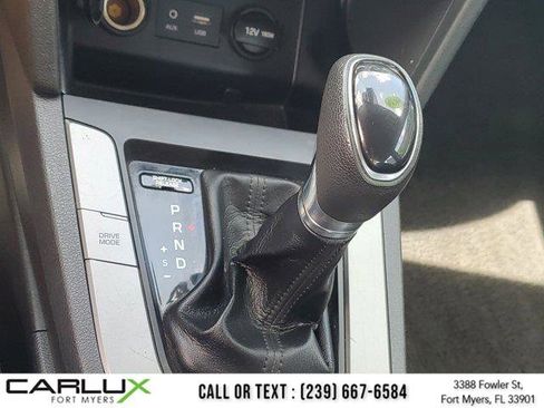 Used 2020 Hyundai Elantra SEL image 26