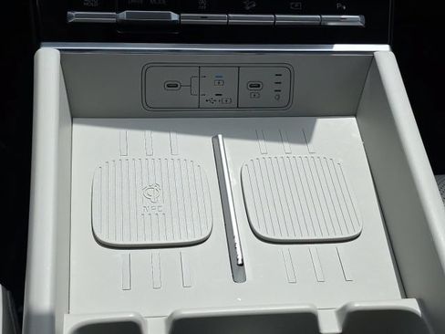 Certified 2025 Hyundai Santa Fe SEL FWD image 17