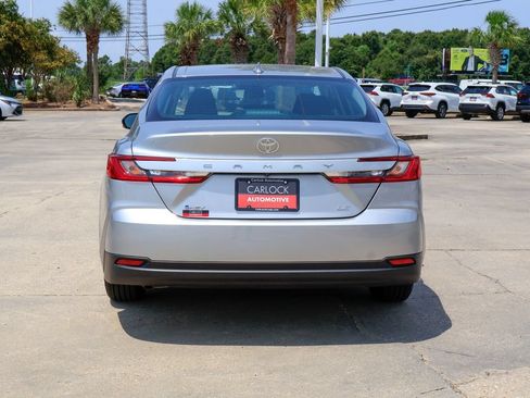 Used 2026 Toyota Camry LE FWD image 23