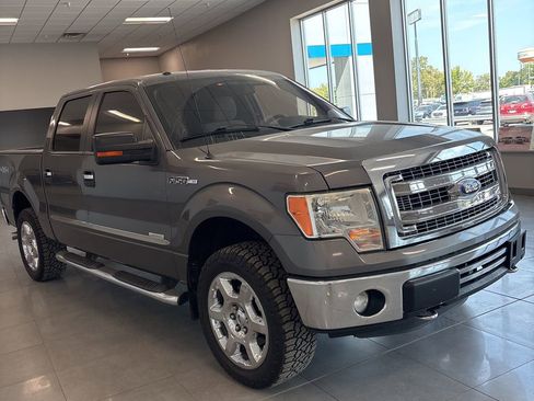 Used 2013 Ford F150 XLT w/ Luxury Equipment Group image 8