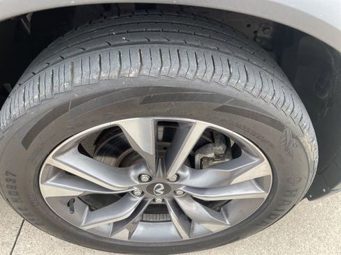 Used 2024 INFINITI QX60 Luxe AWD/4WD image 18