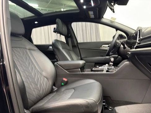Certified 2025 Kia Sportage X-Line w/ Premium Package AWD/4WD image 32