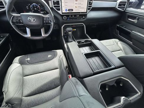 Used 2024 Toyota Tundra Limited w/ Power Package AWD/4WD image 16