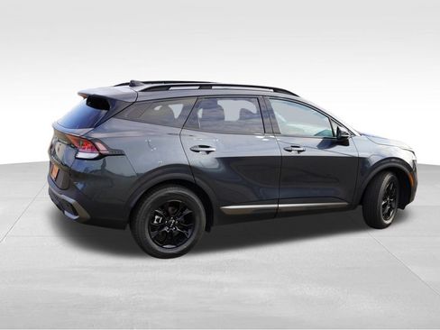 Certified 2024 Kia Sportage X-Pro AWD/4WD image 4
