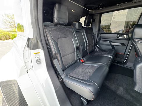 Used 2024 Ford Bronco Raptor AWD/4WD image 18