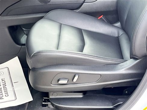 Certified 2024 Cadillac XT6 Luxury w/ LPO, Floor Liner Package image 18