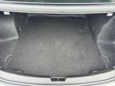 Used 2025 Chevrolet Malibu LT image 11