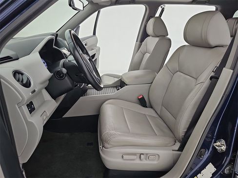 Used 2015 Honda Pilot Touring image 23