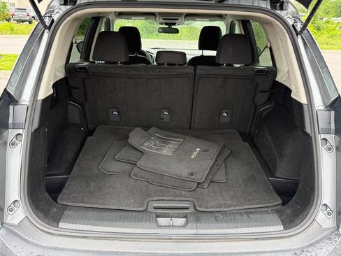 Used 2023 Nissan Rogue S AWD/4WD image 4