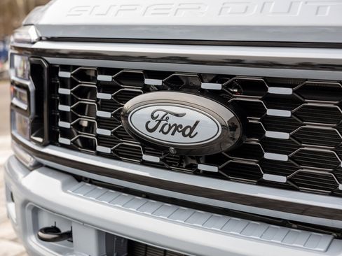 Used 2026 Ford F450 Platinum image 30