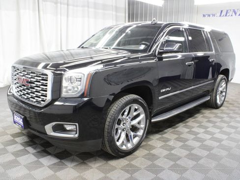 Used 2019 GMC Yukon XL Denali AWD/4WD image 7