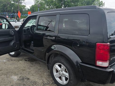 Used 2007 Dodge Nitro SXT RWD image 10
