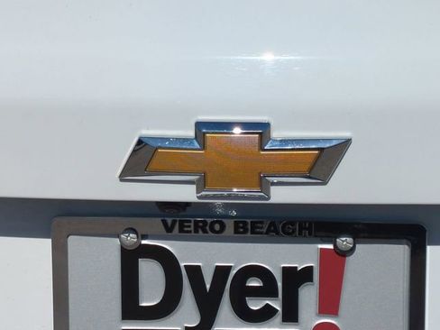 Certified 2025 Chevrolet Equinox LT image 13