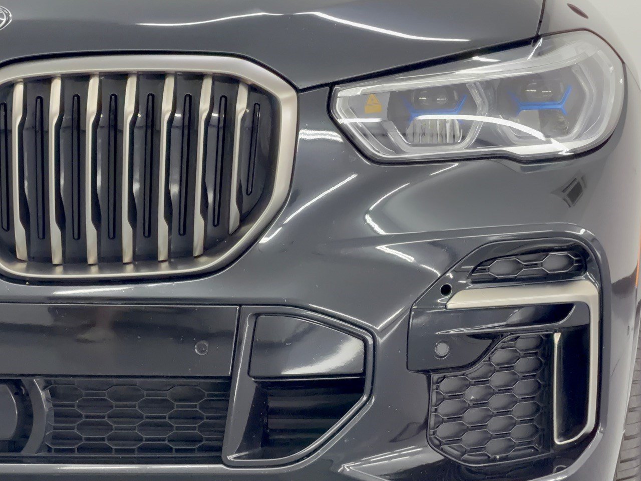 Used 2023 BMW X5 M50i w/ Executive Package AWD/4WD image 12