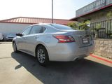 Used 2015 Nissan Altima 2.5 S w/ Display Audio Package image 3