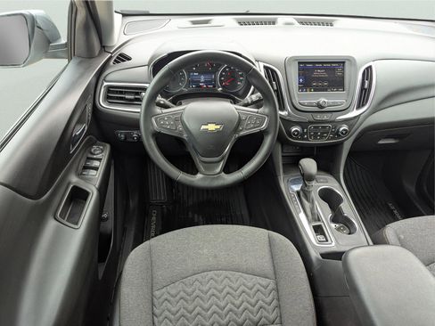 Used 2024 Chevrolet Equinox LT image 17
