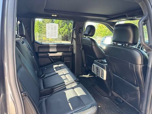 Used 2015 Ford F150 Lariat w/ Equipment Group 502A Luxury AWD/4WD image 10