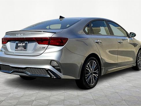 Certified 2023 Kia Forte GT-Line image 2