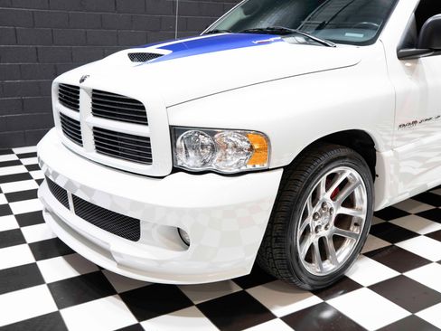 Used 2005 Dodge Ram 1500 Truck 2WD Regular Cab image 5