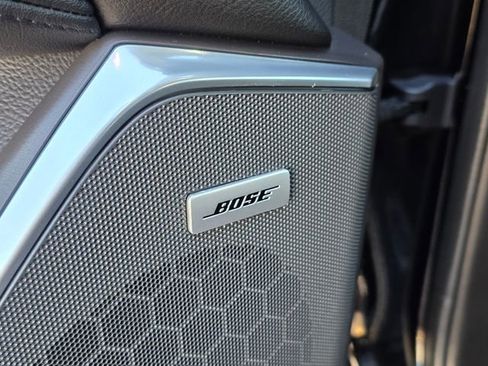 Used 2019 Cadillac Escalade Premium Luxury image 29