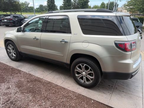 Used 2014 GMC Acadia SLT FWD image 7