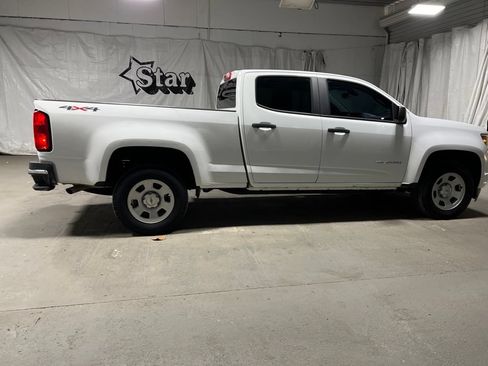 Used 2022 Chevrolet Colorado W/T w/ WT Convenience Package AWD/4WD image 8