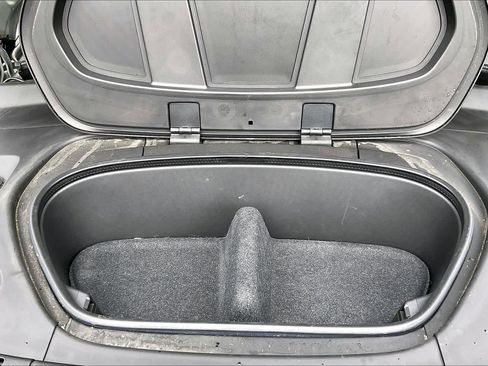 Used 2023 Volvo C40 P8 Recharge Ultimate image 34