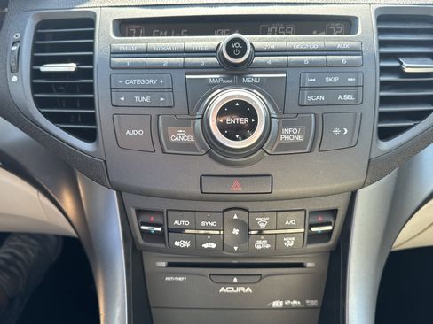 Used 2011 Acura TSX w/ Technology Package image 20