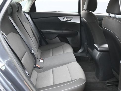 Used 2024 Kia Forte LXS FWD image 27