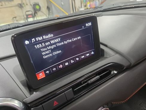 Used 2023 MAZDA MX-5 Miata Grand Touring w/ Weather Package image 29