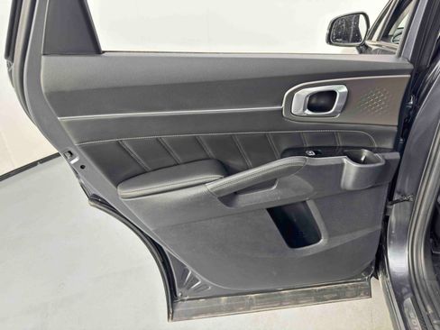 Used 2023 Kia Sorento SX image 41