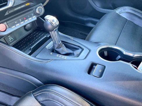 Used 2024 Ford Mustang GT Premium image 18
