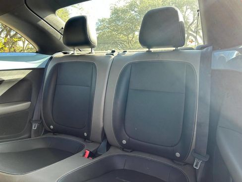 Used 2013 Volkswagen Beetle 2.5 image 29